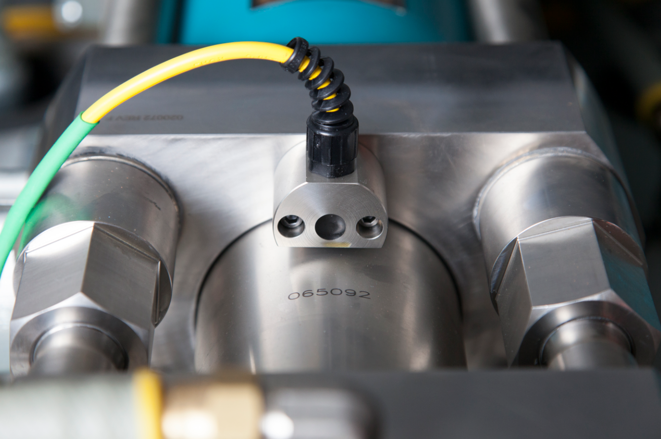 94k hyperjet intensifier assy – Flow Parts